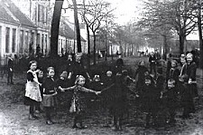 Kinder an der Schevemoorer Landstraße